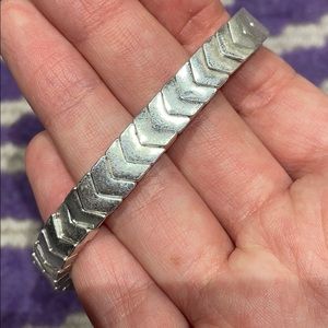 Silver beaded bracelet